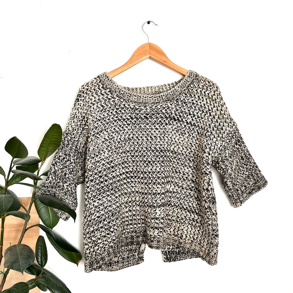 Black and White Cropped Half Sleeve Sweater